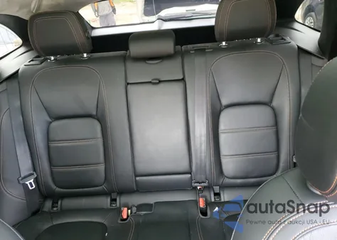 2019 Jaguar F-Pace Prestige z USA, uszkodzony, nr VIN SADCK2GX0KA390945